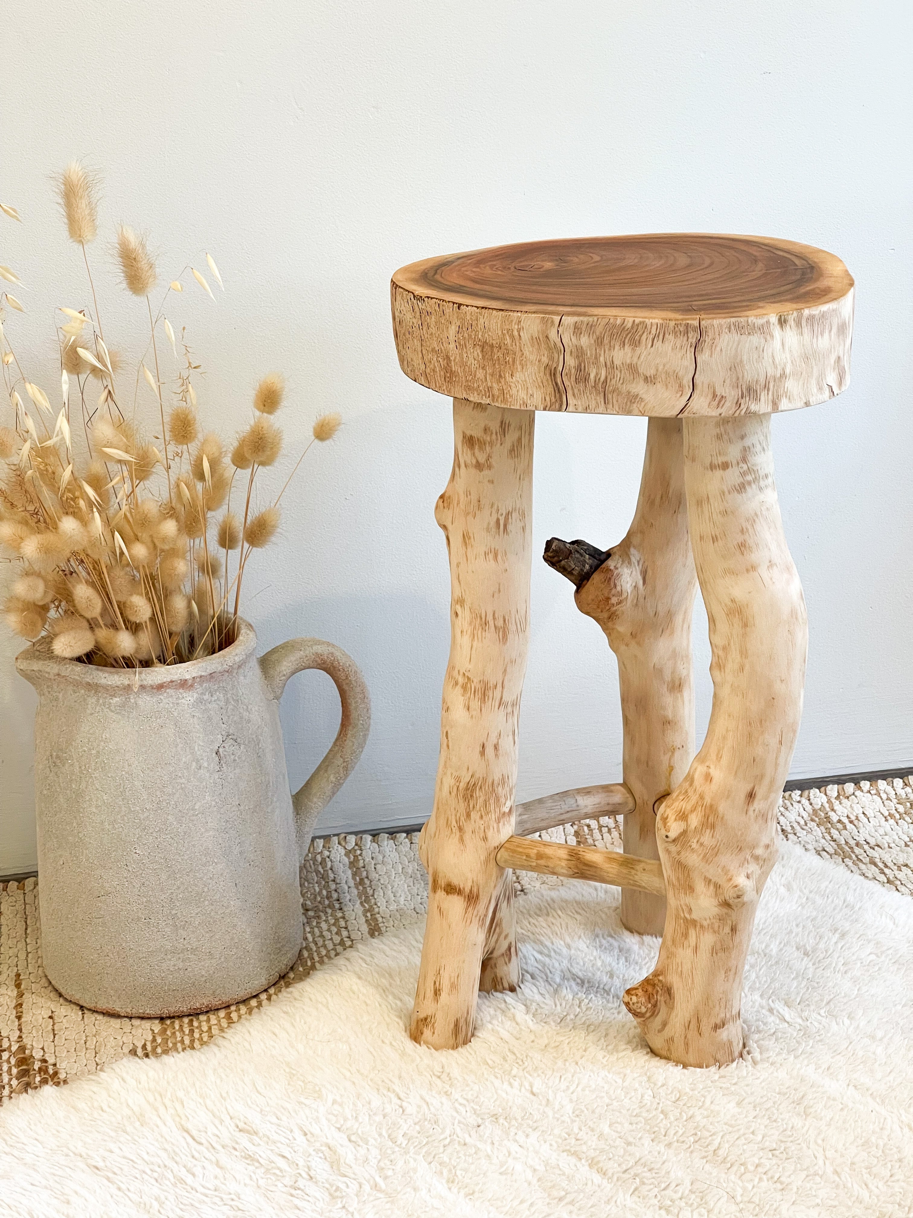 EOLE - Stool and Side Table