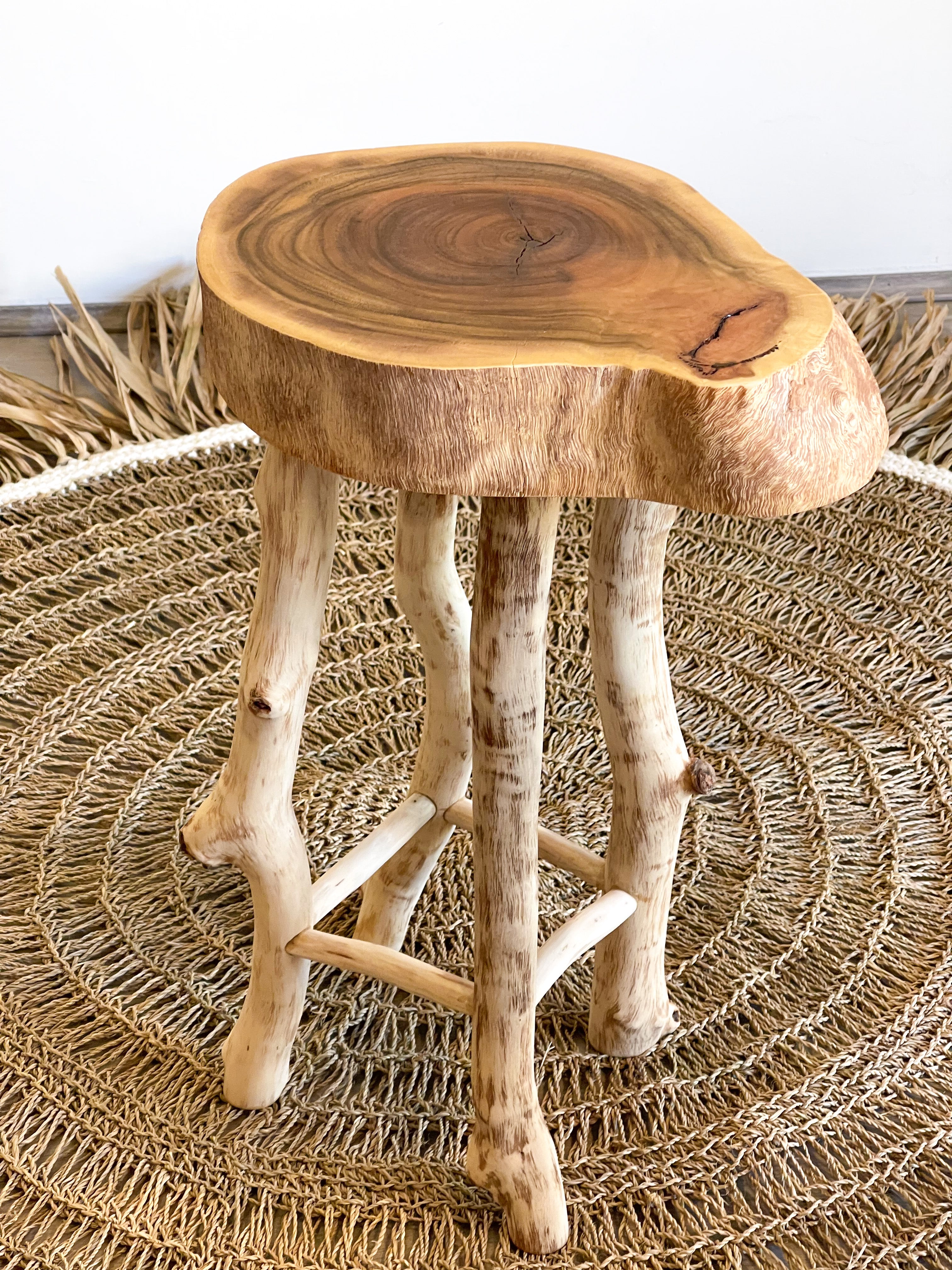 ILIO - Stool and Side Table