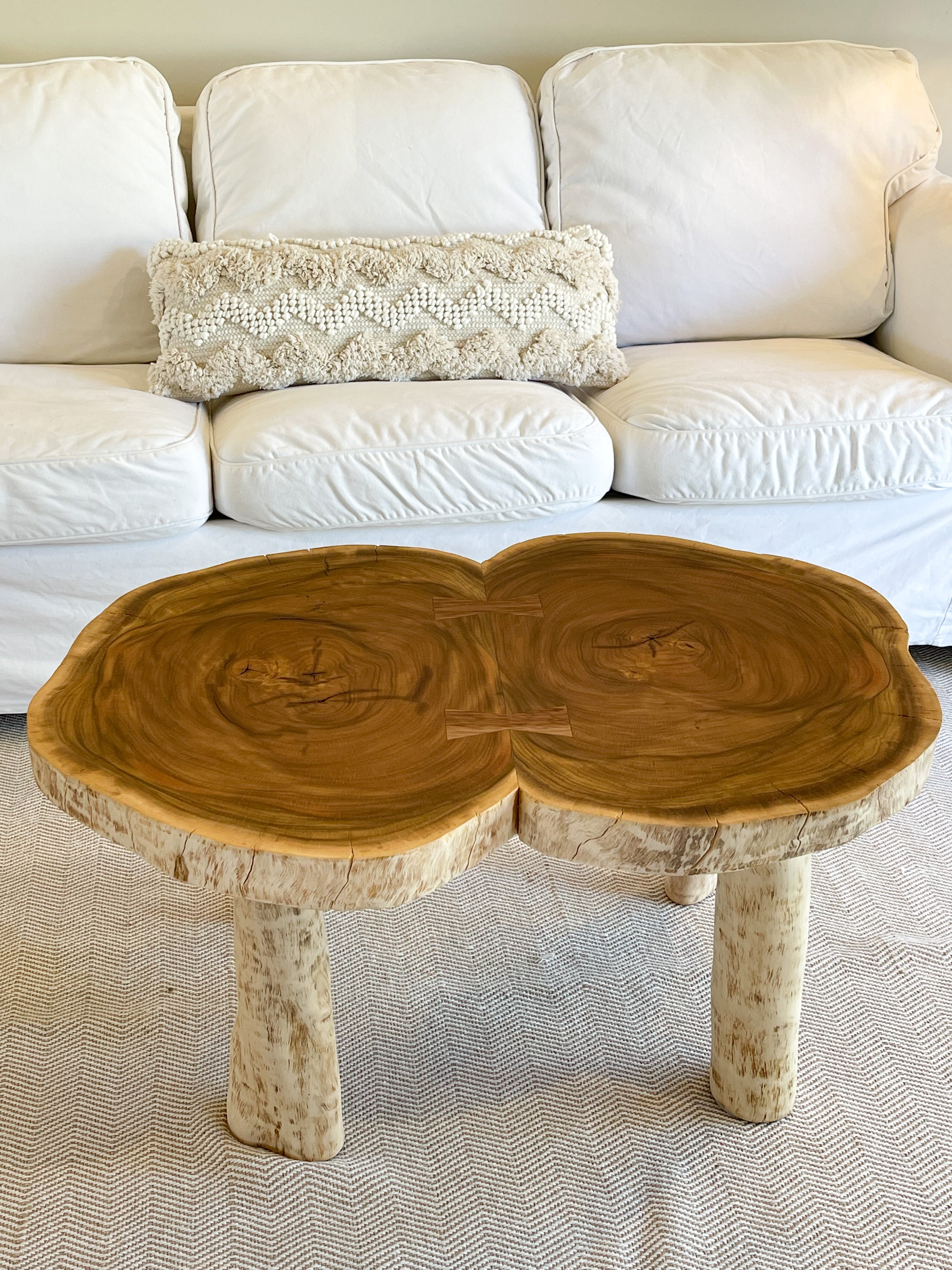 SYNA - Coffee Table